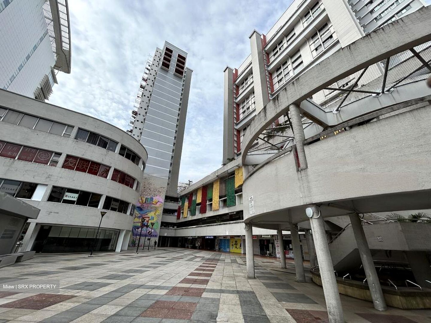 Bras Basah Complex (D7), Retail #600091941